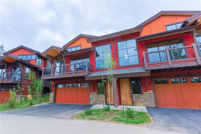 Duplex in Treehouse Condo, Silverthorne, CO — photo 1 (MLS S1026173)