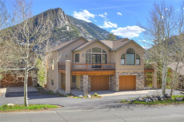 Duplex in Sole Townhomes, Frisco, CO — photo 1 (MLS S1026267)