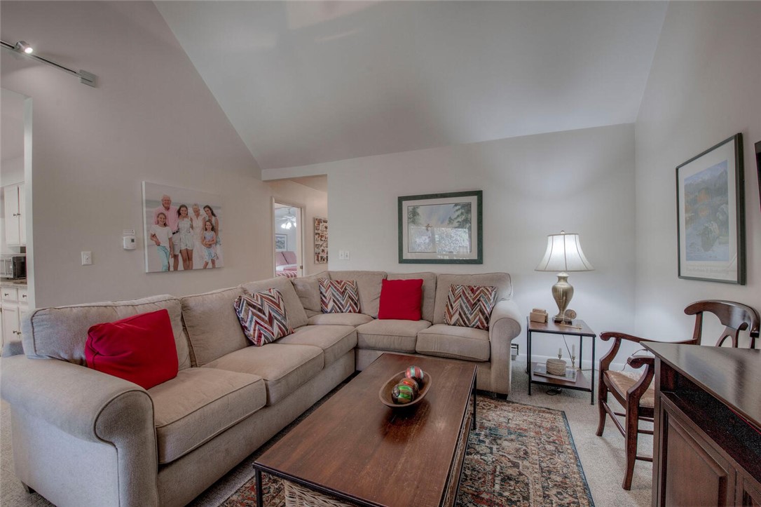 325 Four Oclock Road B-303, Breckenridge, CO — main photo