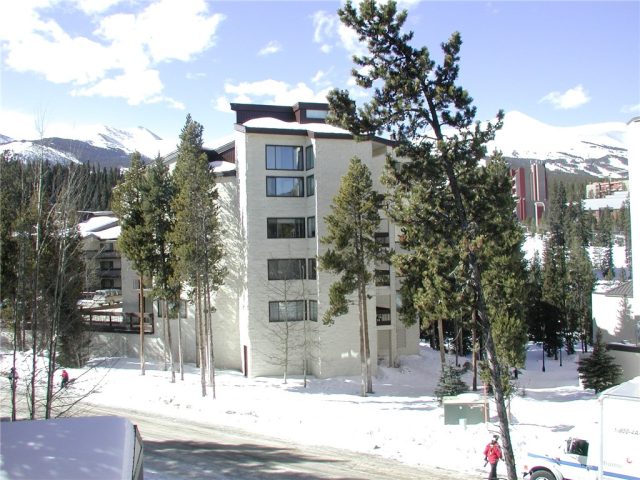 Condo in Powderhorn Condo, Breckenridge, CO — photo 1 (MLS S1030963)