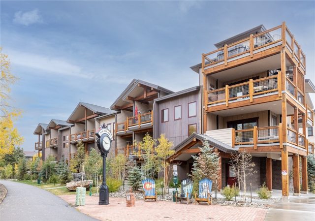Condo in Rivers Edge Condo, Silverthorne, CO — photo 1 (MLS S1031285)