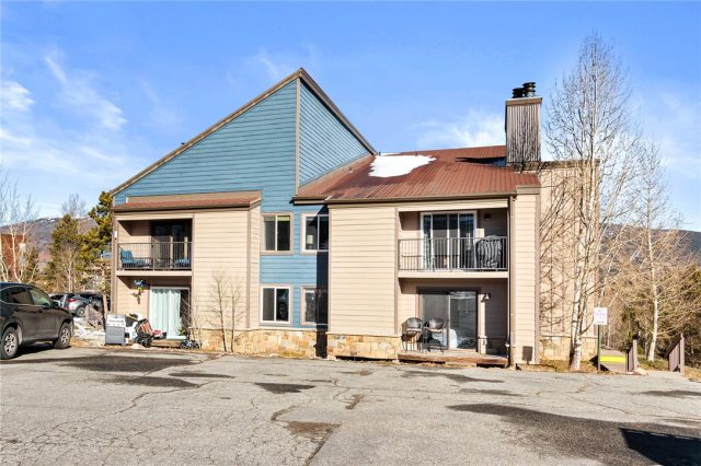 Condo in Summit Point Condo, Silverthorne, CO — photo 1 (MLS S1031616)