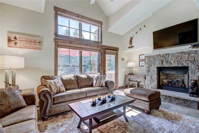 Townhome in Mountain Thunder Lodge, Breckenridge, CO — photo 1 (MLS S1031936)