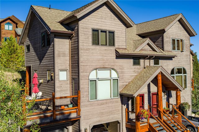 Duplex in Peregrine Ridge Sub, Silverthorne, CO — photo 1 (MLS S1033735)
