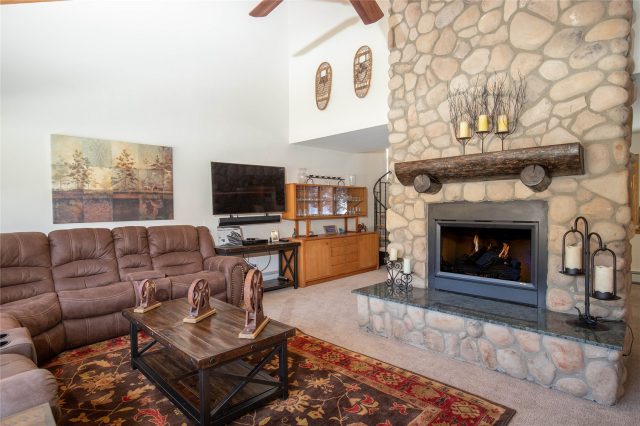 Townhome in Eagle Ridge Townhomes, Breckenridge, CO — photo 1 (MLS S1033740)