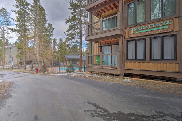 Condo in Inner Circle Condo, Breckenridge, CO — photo 1 (MLS S1035181)