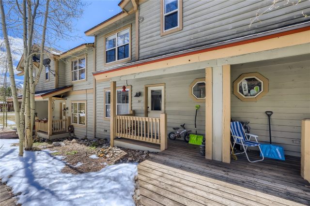 Townhome in Kenington Place Townhomes, Breckenridge, CO — photo 1 (MLS S1035449)