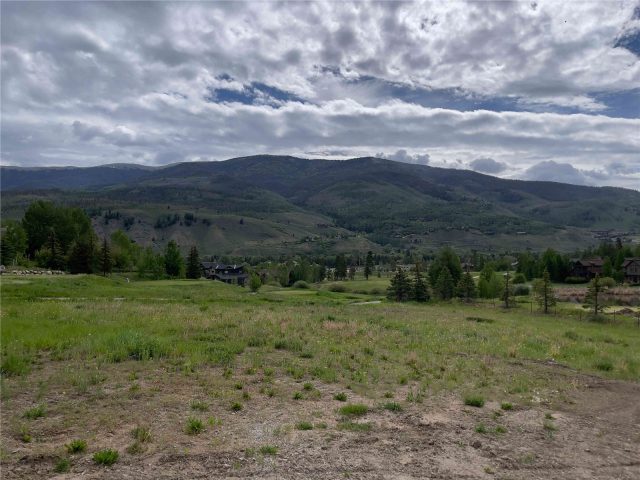 2911 Ninth Green Court, Silverthorne, CO — main photo