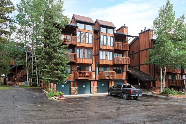 Condo in Four O Clock Condo, Breckenridge, CO — photo 1 (MLS S1037186)
