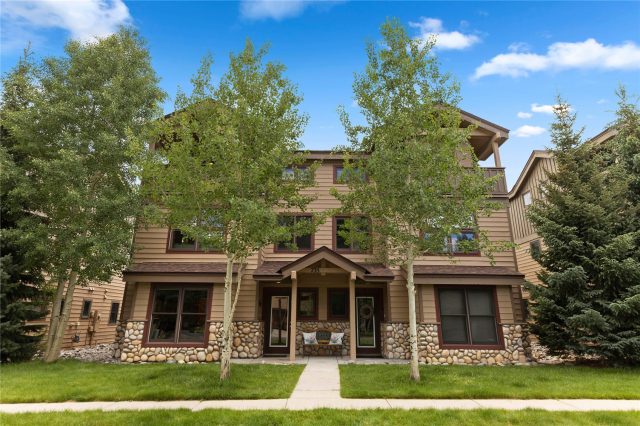 Townhome in Crossroads Townhomes, Frisco, CO — photo 1 (MLS S1038264)