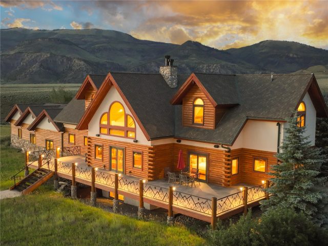 918 Lindstrom Road, Silverthorne, CO — main photo