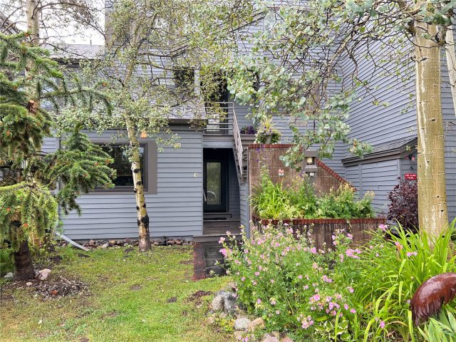 Condo in Valley Greens Condo, Silverthorne, CO — photo 1 (MLS S1038712)