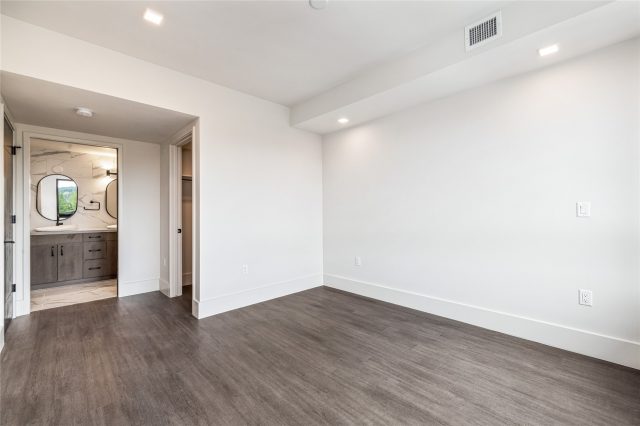 80 W Main Street 306 photo 13