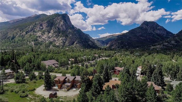 Duplex in Parkview Townhomes, Frisco, CO — photo 1 (MLS S1038898)