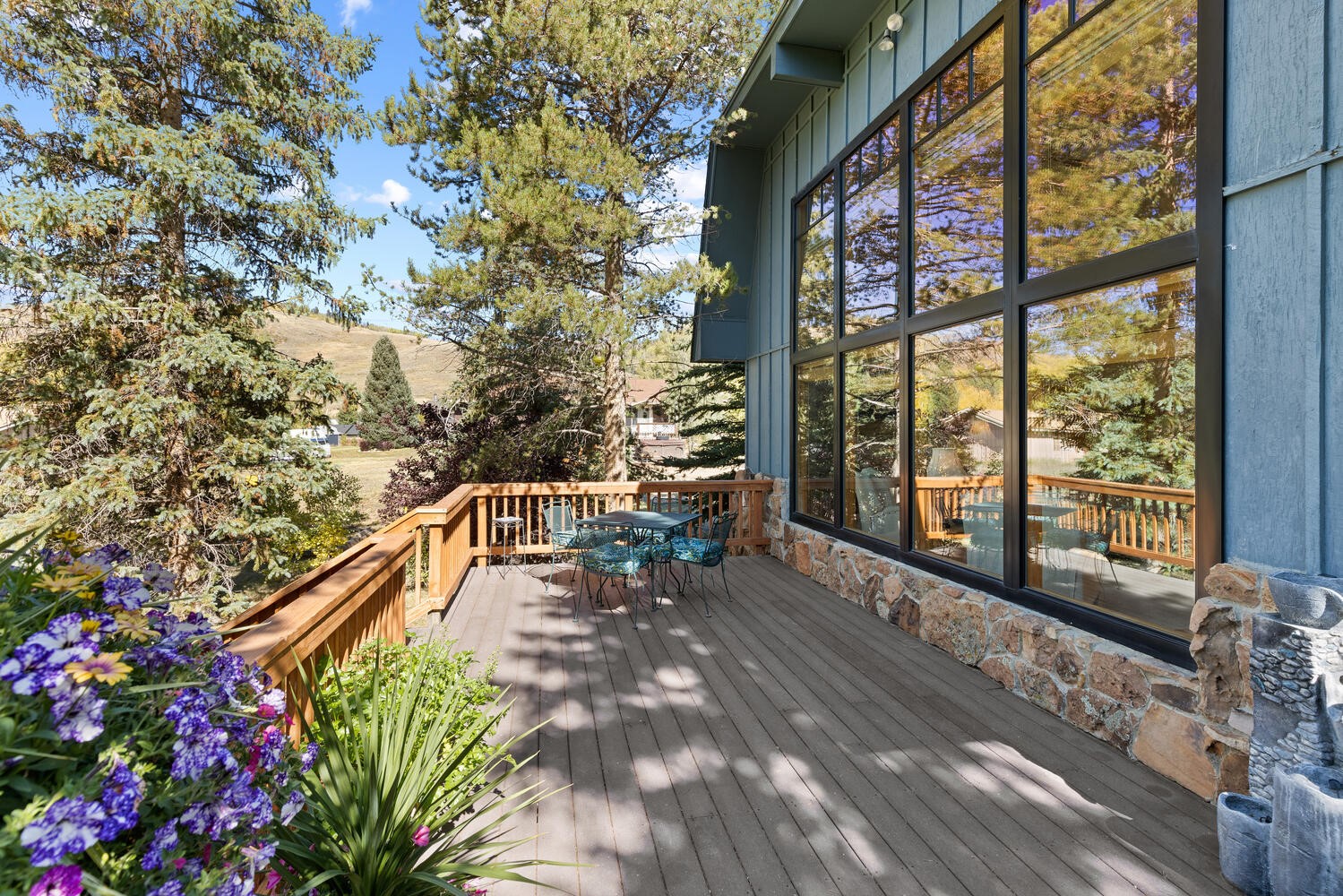 125 Cottonwood Drive, Dillon, CO — main photo