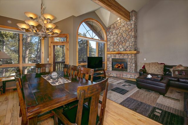 Townhome in Elk Ridge Townhomes, Breckenridge, CO — photo 1 (MLS S1040058)