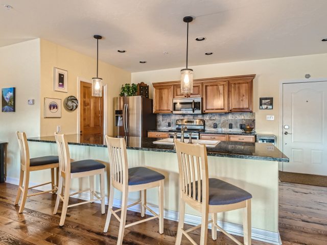 Condo in Frisco Main Street Commons Condo, Frisco, CO — photo 1 (MLS S1040071)