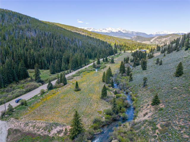 Residential in Swan Valley Estates, Breckenridge — photo 3 Residential in Swan Valley Estates, Breckenridge, CO — photo 3 (MLS S1040332)