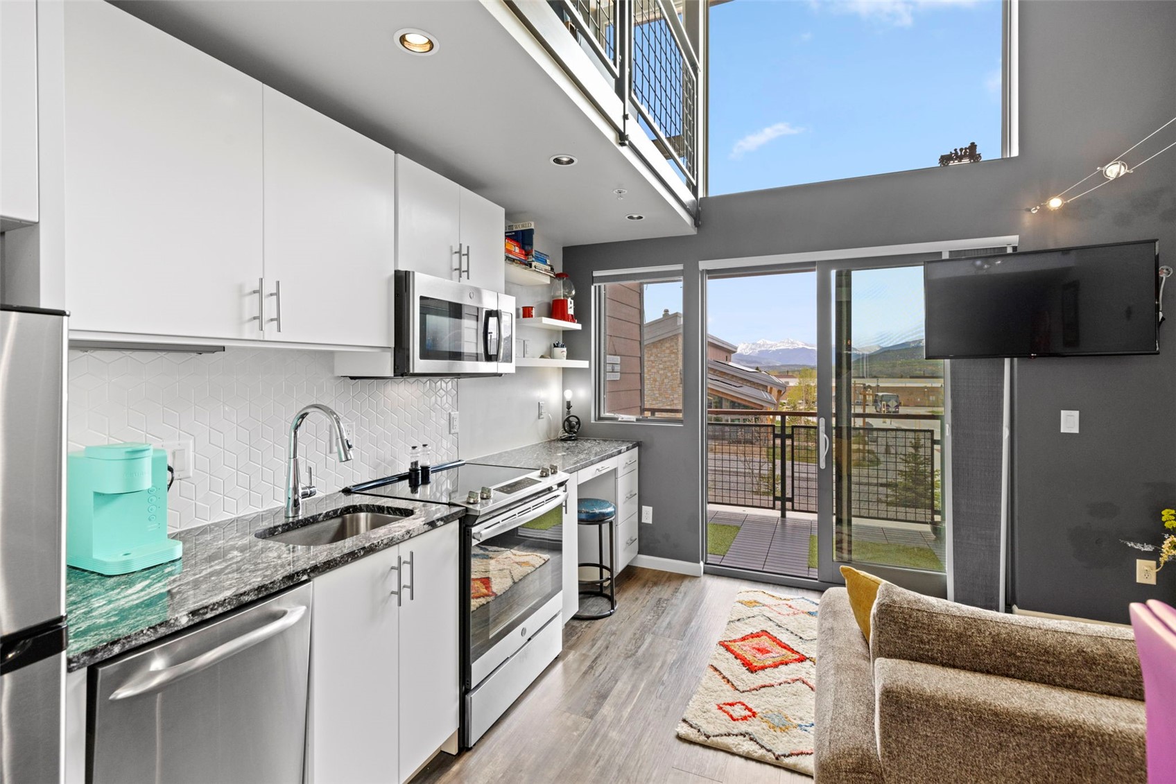 100 Basecamp Way R209, Frisco, CO — main photo