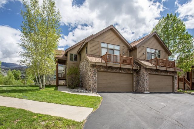 Duplex in Blue River Run Townhomes, Silverthorne, CO — photo 1 (MLS S1041384)