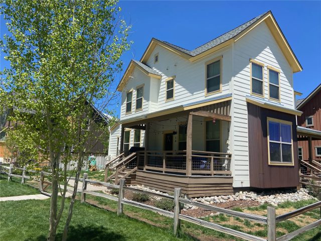 Duplex in Peak One Neighborhood, Frisco, CO — photo 1 (MLS S1041507)