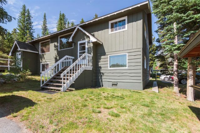 Duplex in Teller Duplexes, Frisco, CO — photo 1 (MLS S1042670)