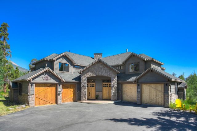 Duplex in Frisco Duck Sub, Frisco, CO — photo 1 (MLS S1042698)