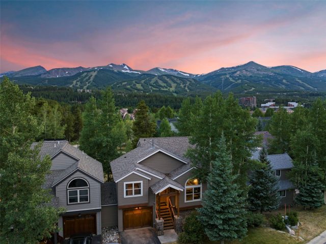Duplex in Breckenridge Mountain Village, Breckenridge, CO — photo 1 (MLS S1042779)