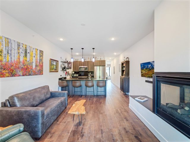 930 Blue River Parkway 832, Silverthorne, CO — main photo
