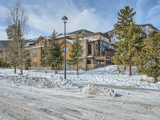 Townhome in Middle Of 5th Residences, Frisco, CO — photo 1 (MLS S1044518)
