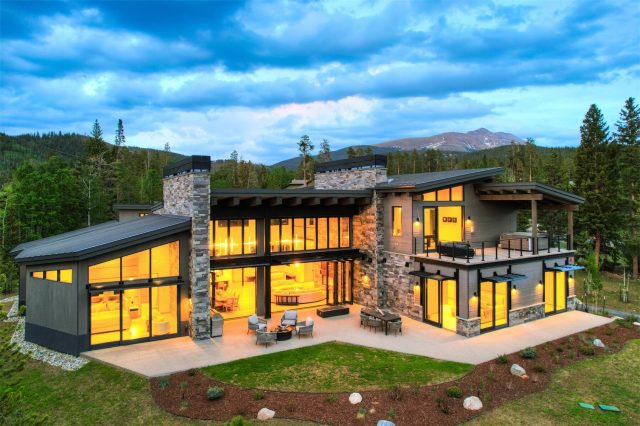 Home in Weisshorn Sub, Breckenridge, CO — photo 1 (MLS S1044766)