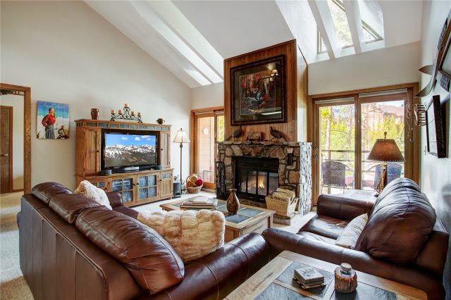 89200 Ryan Gulch Road 405, Silverthorne, CO — main photo