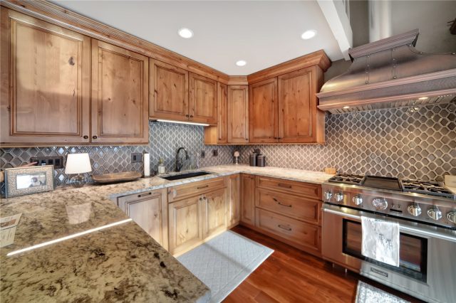 Condo in Woodglen Condo, Breckenridge, CO — photo 1 (MLS S1046131)