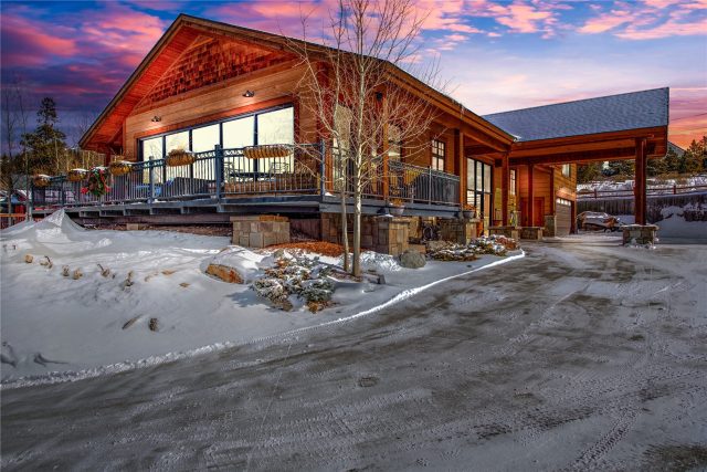 Home in Ptarmigan Trail Estates Sub 2, Silverthorne, CO — photo 1 (MLS S1046373)