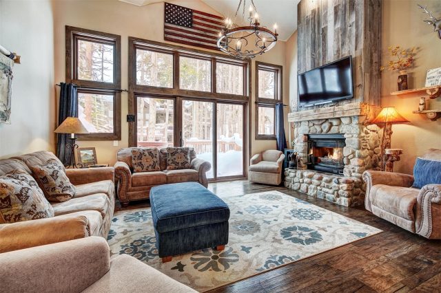 Townhome in Village Point Townhomes At Breck, Breckenridge, CO — photo 1 (MLS S1046382)