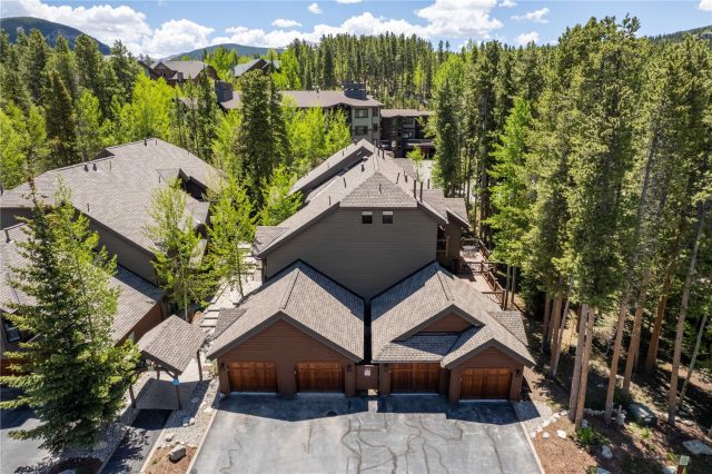 Townhome in Village Point Townhomes At Breck, Breckenridge, CO — photo 1 (MLS S1046416)