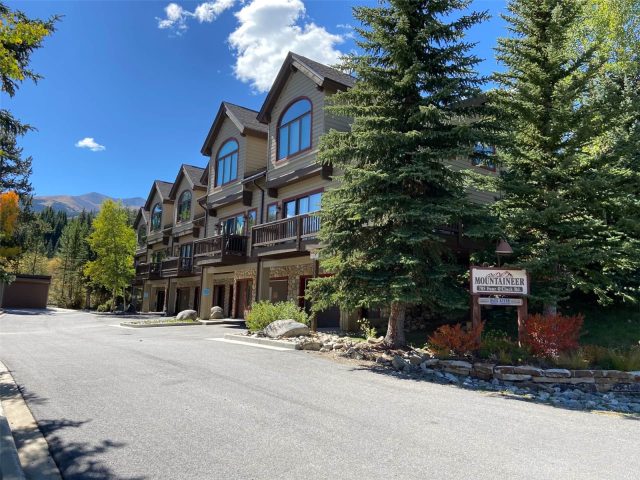 Townhome in Tyra Summit Condo, Breckenridge, CO — photo 1 (MLS S1046434)