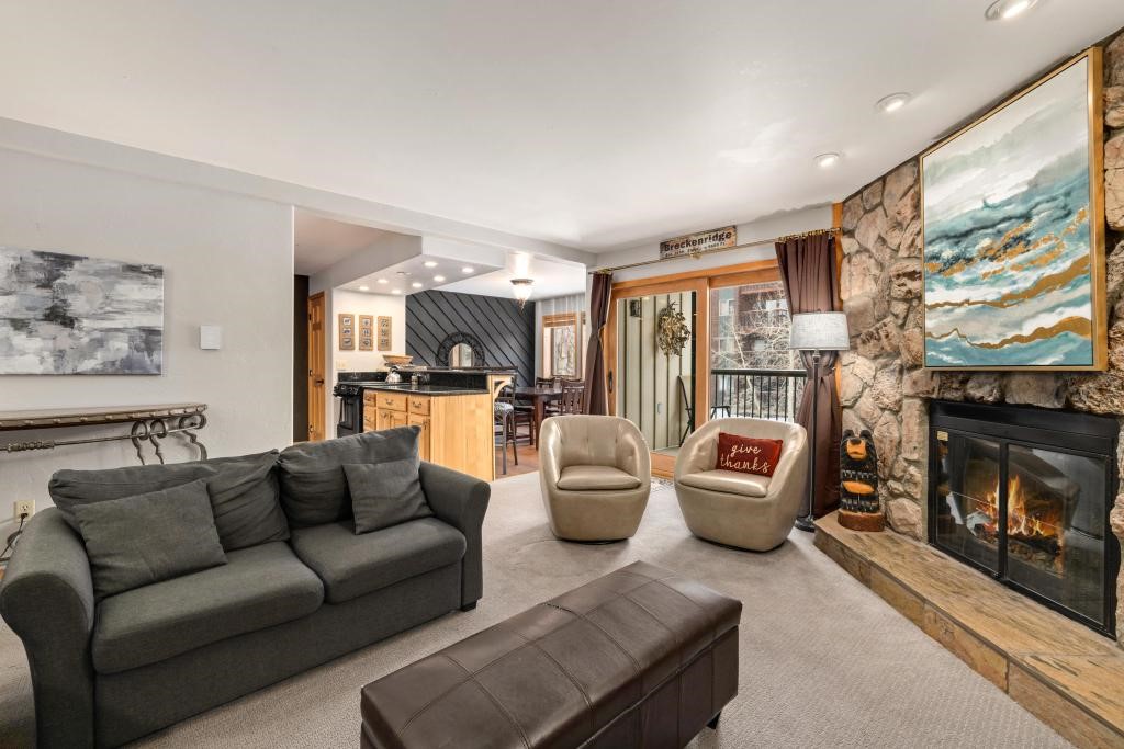 325 Four Oclock Run Road E-204, Breckenridge, CO — main photo