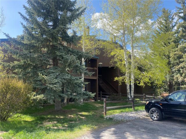 Condo in Rainbow Village Condo, Silverthorne, CO — photo 1 (MLS S1048258)
