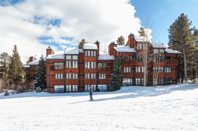 Condo in Four O Clock Condo, Breckenridge, CO — photo 1 (MLS S1048439)