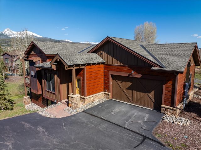 Townhome in Angler Mtn Ranch Lakeside Townhomes, Silverthorne, CO — photo 1 (MLS S1049177)