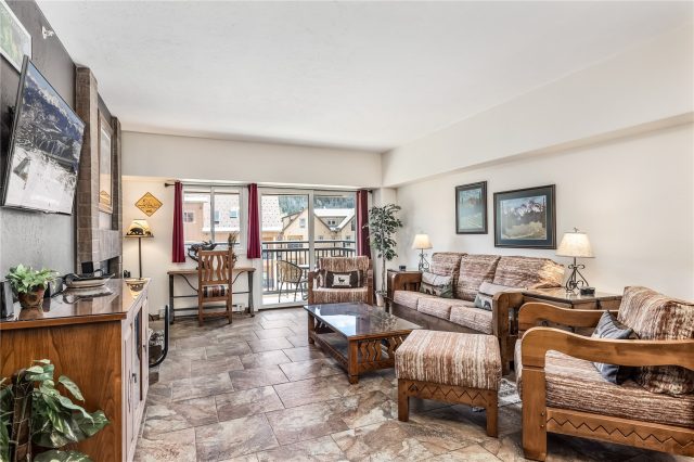 Condo in Village At Breckenridge Condo, Breckenridge, CO — photo 1 (MLS S1049180)