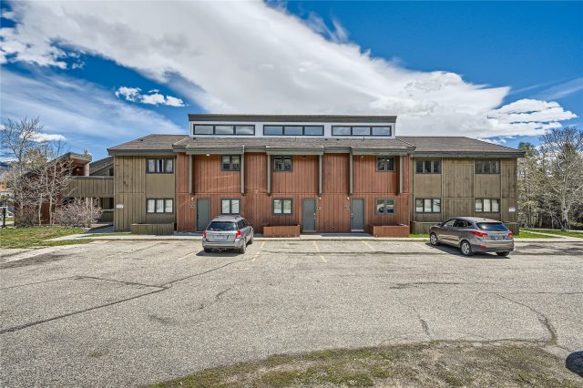 Condo in Sundance Lodge Condo, Silverthorne, CO — photo 1 (MLS S1049184)