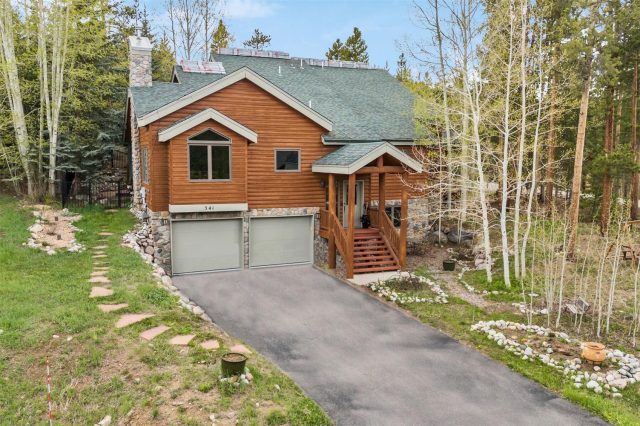 341 Black Hawk Circle, Silverthorne, CO — main photo