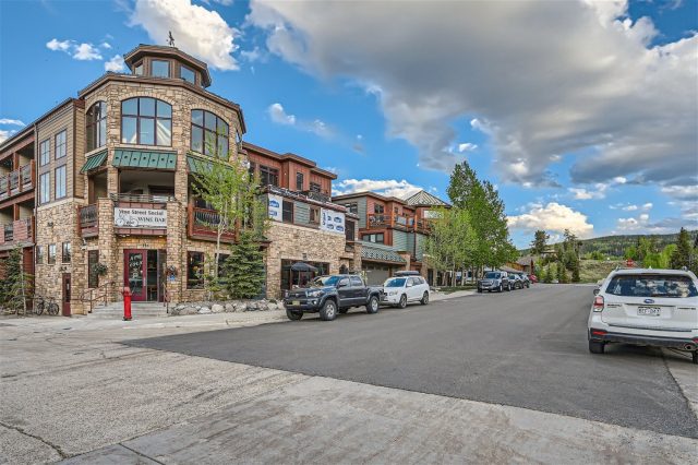 Condo in Condos Off Main, Frisco, CO — photo 1 (MLS S1050398)