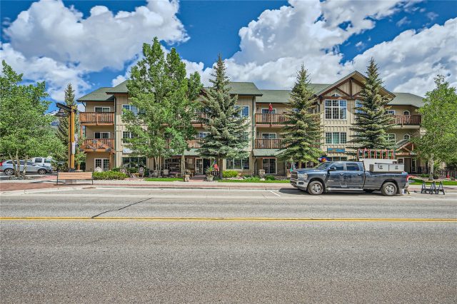 Condo in Frisco Main Street Commons Condo, Frisco, CO — photo 1 (MLS S1050845)