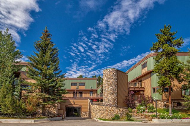 Condo in Sundowner Ii Condos, Breckenridge, CO — photo 1 (MLS S1052864)