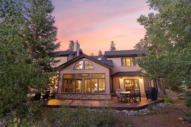 395 Black Hawk Circle, Silverthorne, CO — main photo