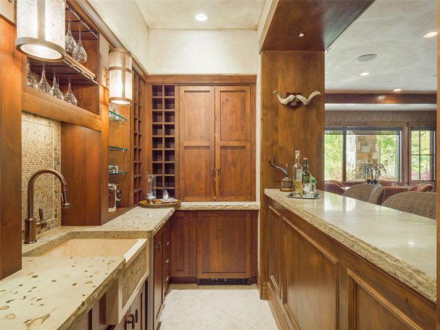 330 High Park Court photo 22