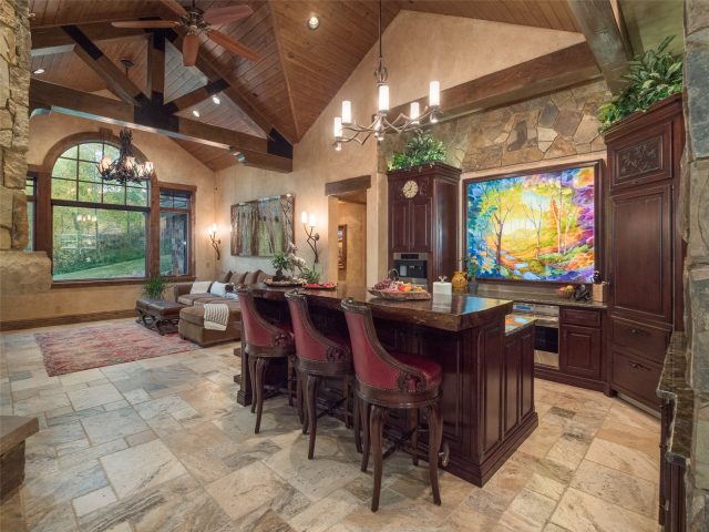 330 High Park Court photo 32